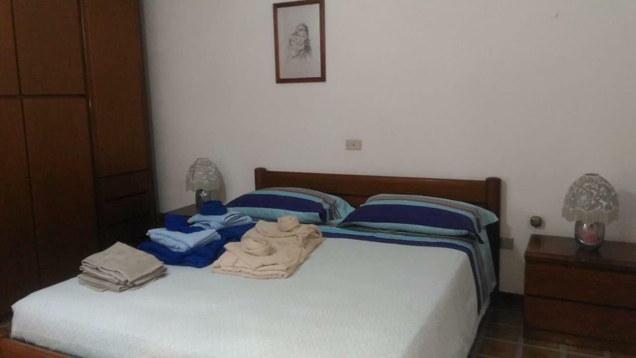 Casa Le Tre Grazie Apartment Maglie Bagian luar foto